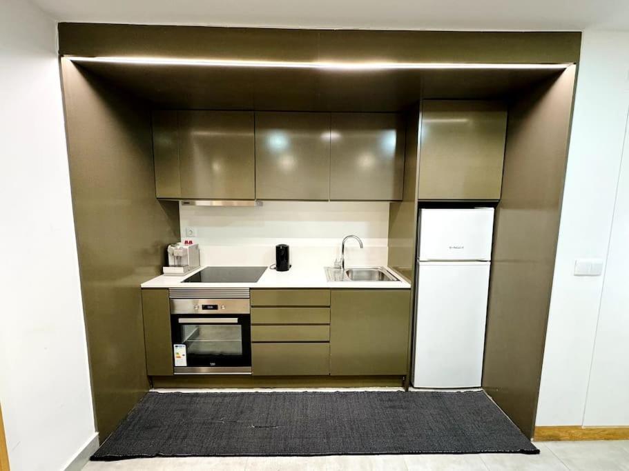 Apartamento Aconchegante Bairro Alto Lisbona Esterno foto